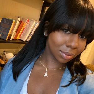 Meet your Posher, Shaniqua